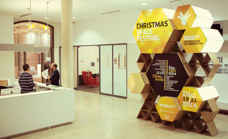 dissenycv.es-Christmas-Space-Festival-2014-Las-Naves-(6)
