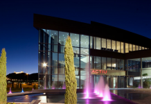 Actiu se suma a los premios FAD