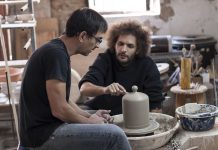 «Dos pavos», cuando el diseño se encuentra con la cerámica.