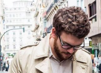 Eugenio Viñas (I): «Los diseñadores valencianos tienen una capacidad innegable para apasionarse con un proyecto»