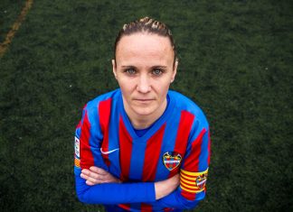 Historias de mujeres fotografiadas por mujeres