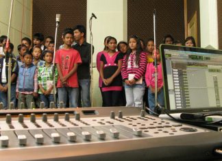 Concierto en Barreira en beneficio de los afectados por el terremoto de Nepal