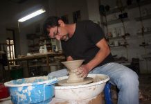 Un recorrido por la trayectoria de Domanises a través de treinta obras