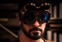 «Enjoiades», el valor de la cerámica en la joyería contemporánea