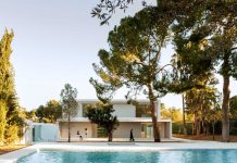 Proyecto: «Casa en la pinada» por Fran Silvestre Arquitectos