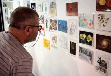 “Anónimos” reúne más de 300 obras de arte para ayudar a la tercera edad