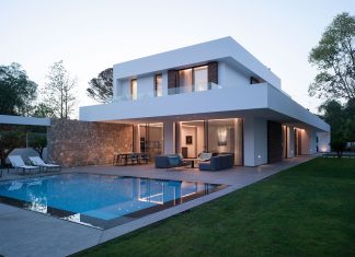 Proyecto: vivienda en Rocafort (Mario Janonne / Antonio Salinas)