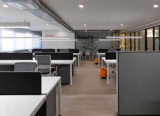 Proyecto: oficinas Eurener (València), por estudio Samaruc