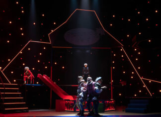 Eduardo Moreno: «La Tempesta tiene la pegada de un clásico con una escenografía cuidada al detalle»