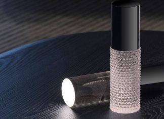 Jorge Herrera recibe dos premios IF Design